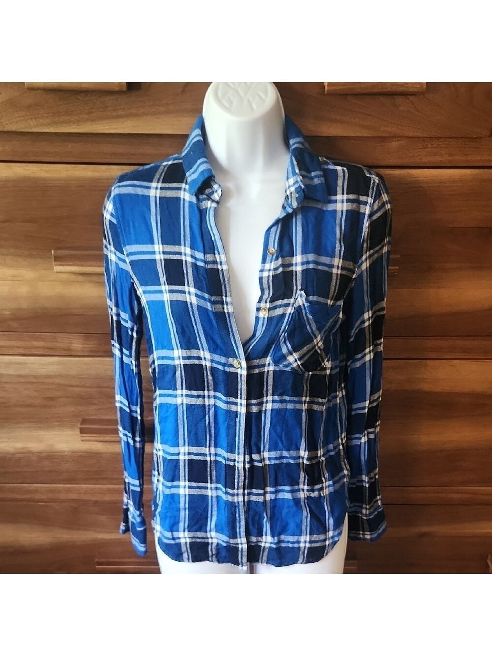 Classic Blue Plaid Lightweight Oversized Casual Comfy Button Down Shirt